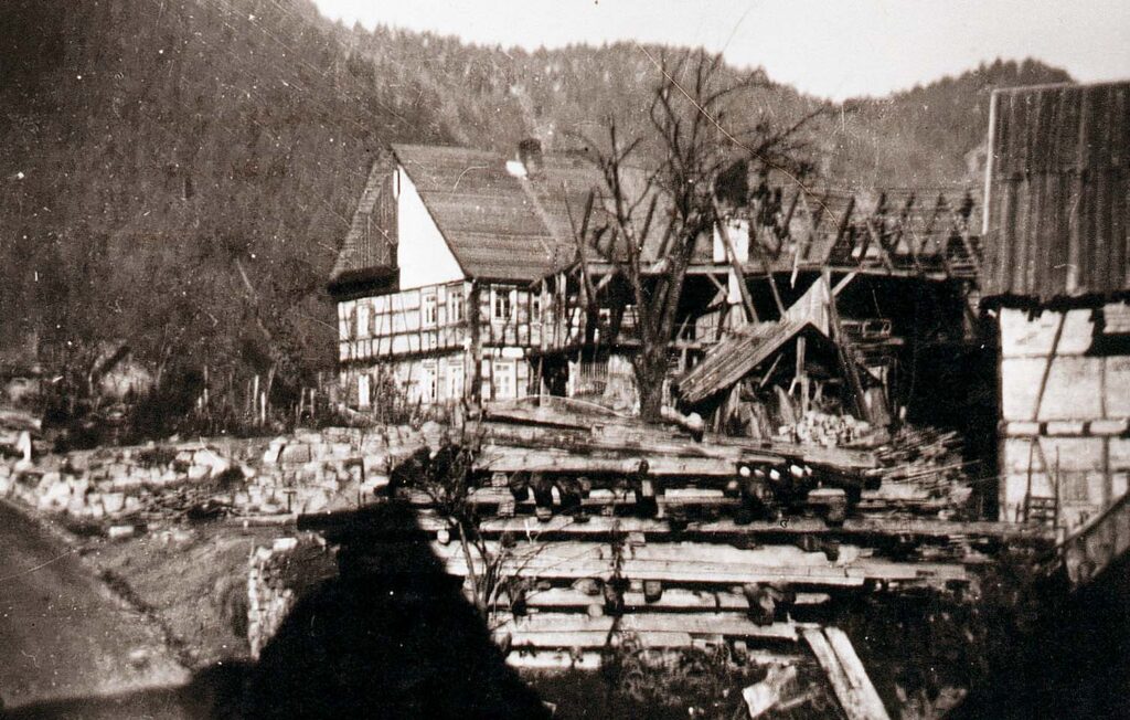 Nach der Explosion am 11.04.1945