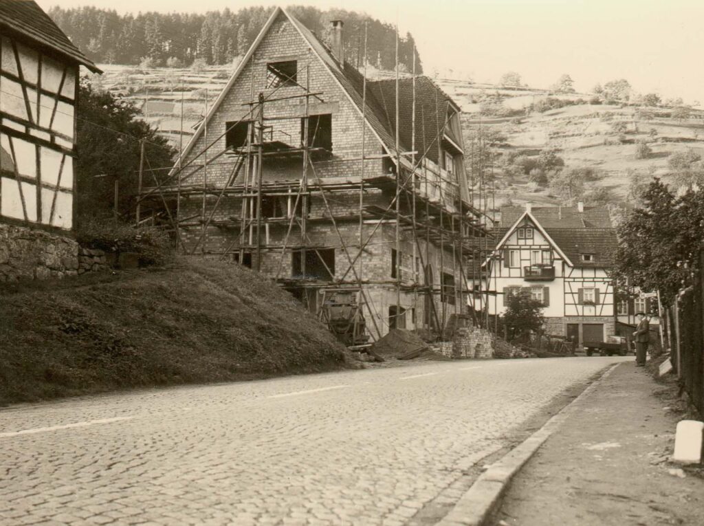 Altes Rathaus während der Renovierung