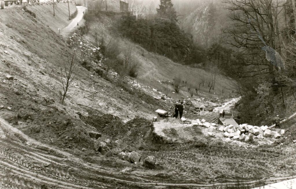 Aufschüttarbeiten Grundbachtal