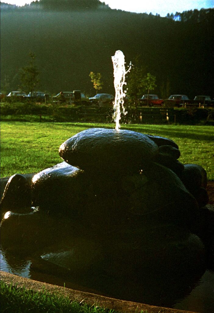 Springbrunnen an der Parkanlage 1976