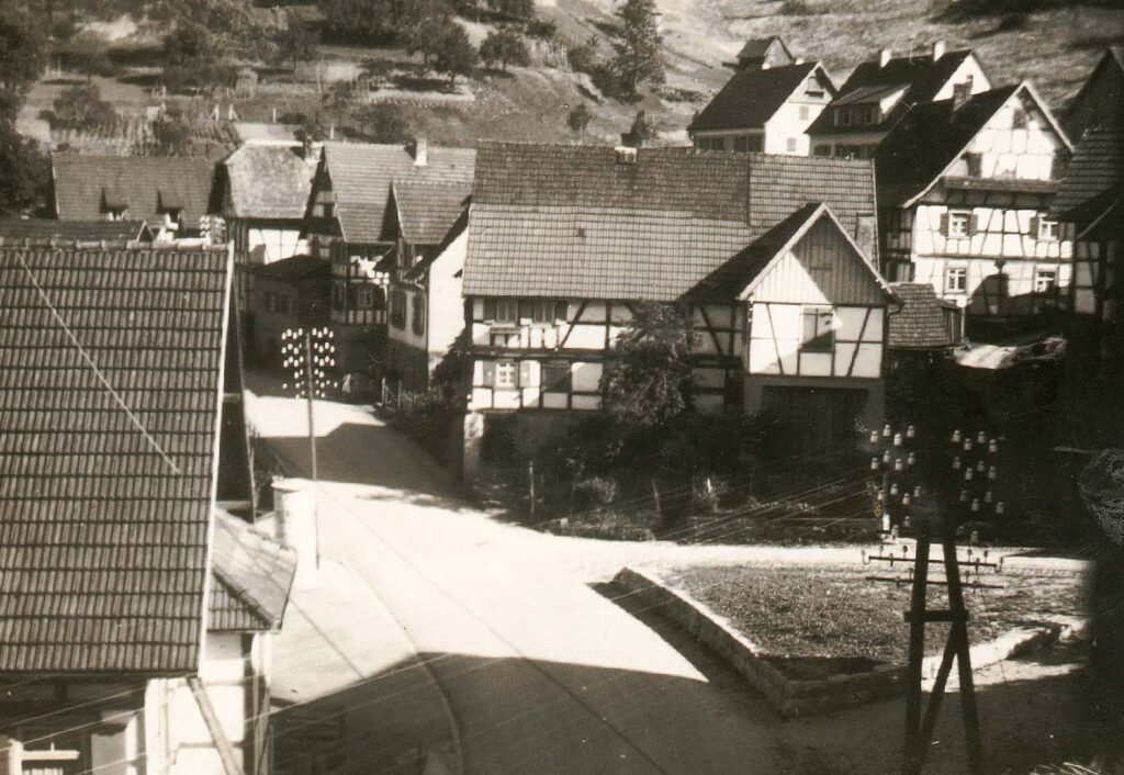 Steinplatz Sommer 1942